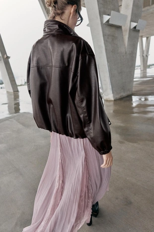 Бомбер из искусственной кожи- Заказать в России