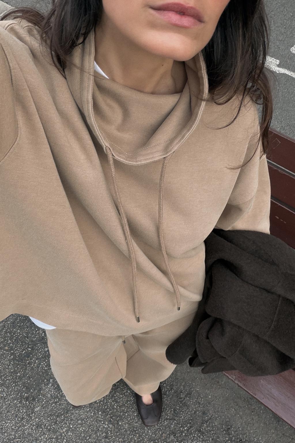 ТОЛСТОВКА ИЗ ИНТЕРЛОКА С ЭФФЕКТОМ ПОТЕРТОСТИ