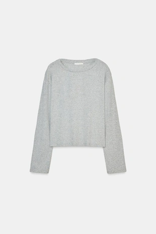 Футболка с вырезом «лодочка» и длинными рукавами- Заказать в России