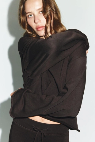 Толстовка с вырезом лодочкой- Заказать в России