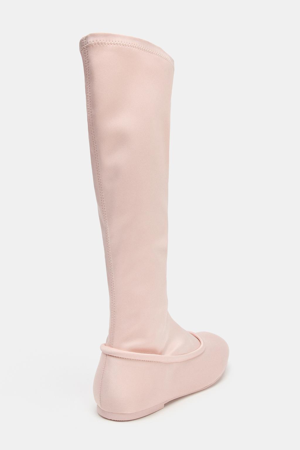 АТЛАСНЫЕ САПОГИ ДО КОЛЕНА