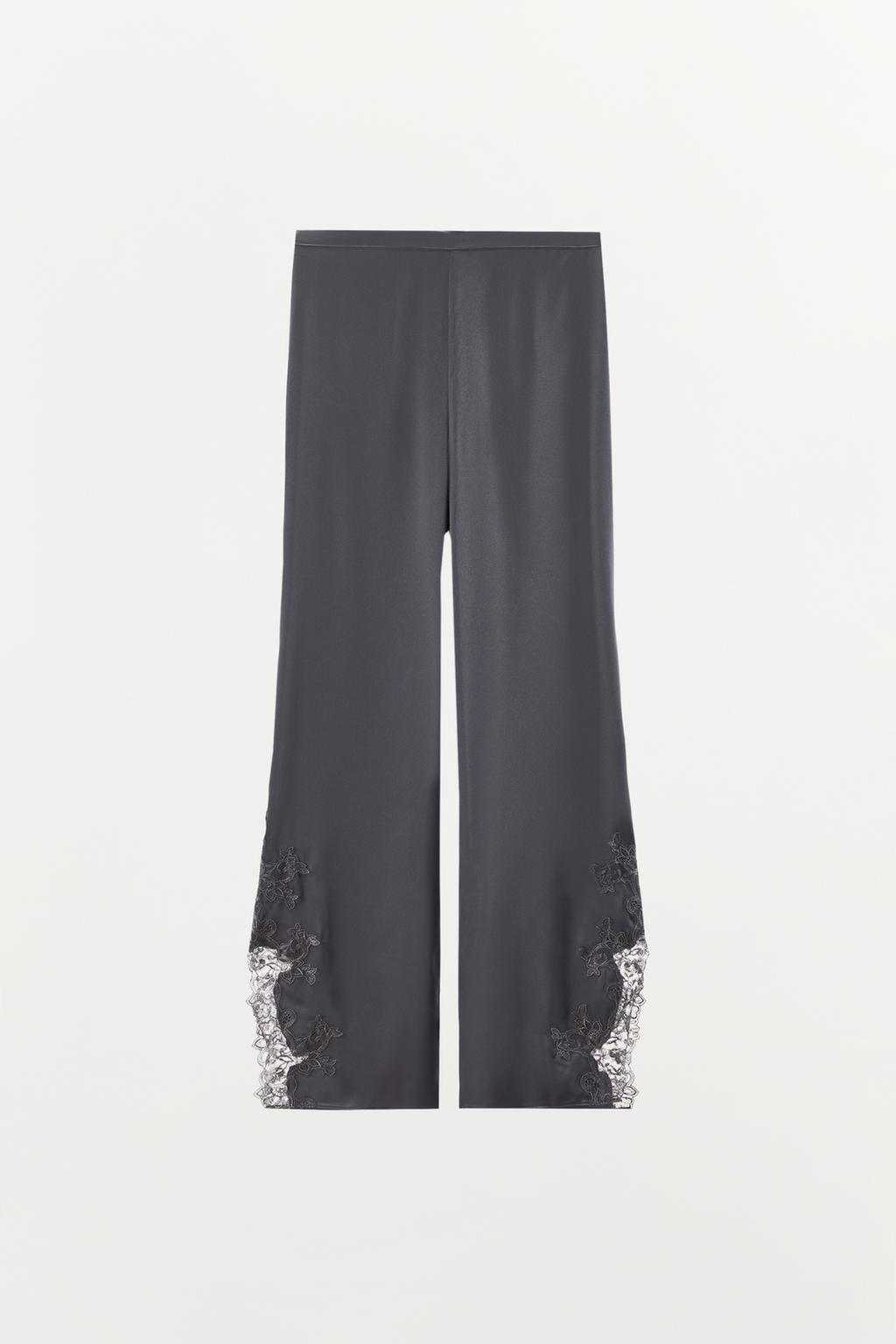 АТЛАСНЫЕ БРЮКИ С КРУЖЕВОМ