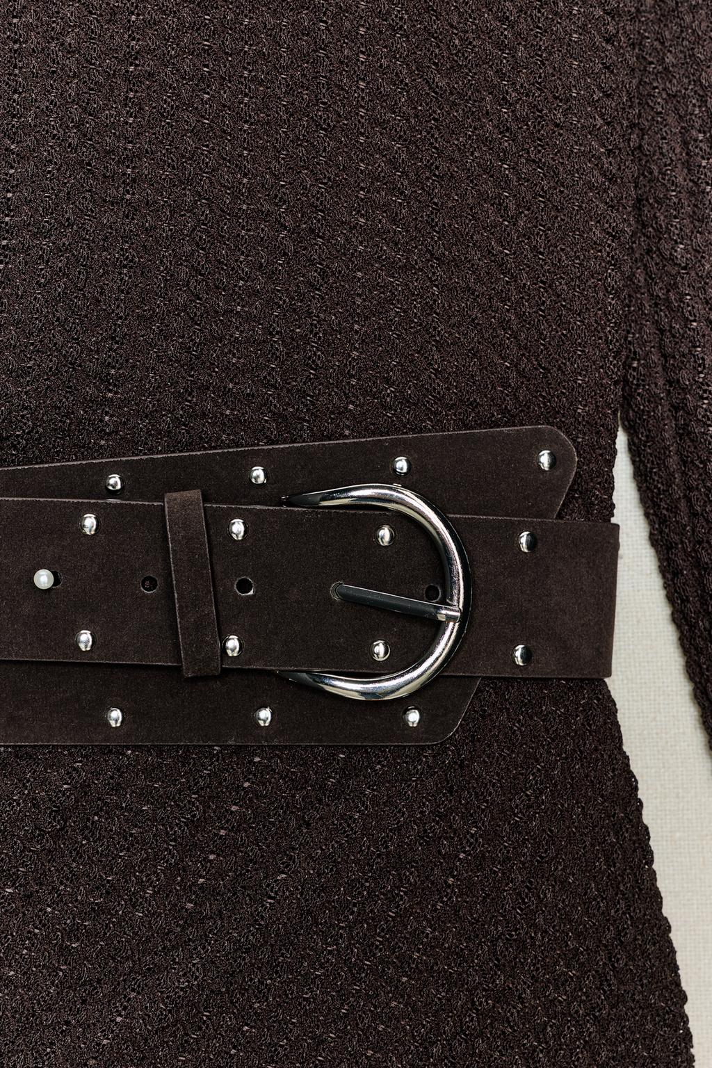 АСИММЕТРИЧНОЕ МИНИ-ПЛАТЬЕ С РЕМНЕМ