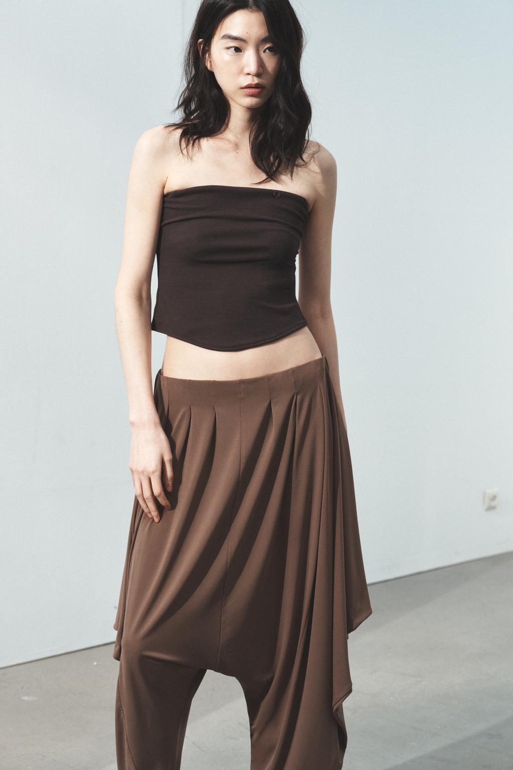 АCИММЕТРИЧНЫЕ БРЮКИ BAGGY ИЗ СТРУЯЩЕЙСЯ ТКАНИ