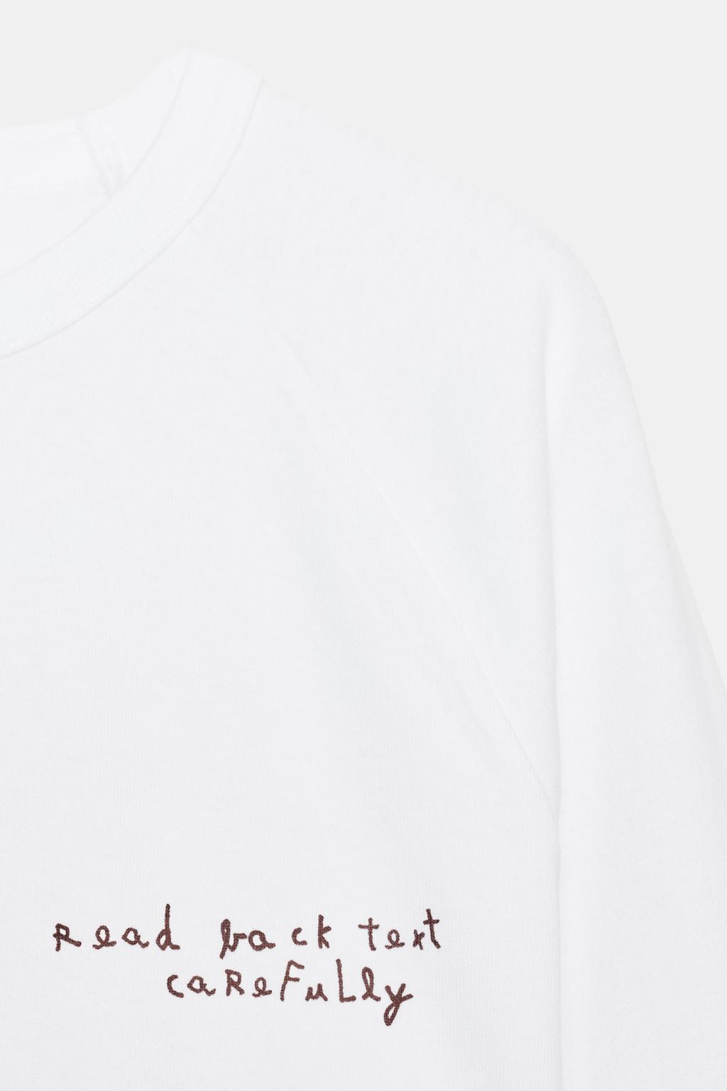 ФУТБОЛКА С ДЛИННЫМИ РУКАВАМИ И НАДПИСЬЮ