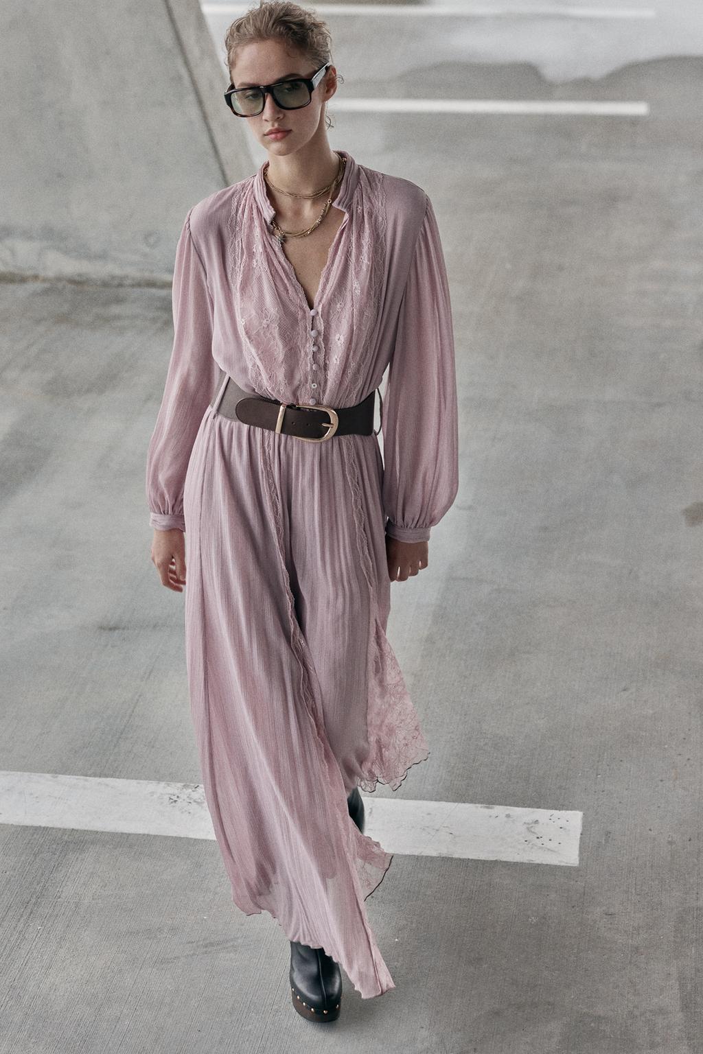 КОМБИНИРОВАННОЕ ПЛАТЬЕ МИДИ С ПОЯСОМ