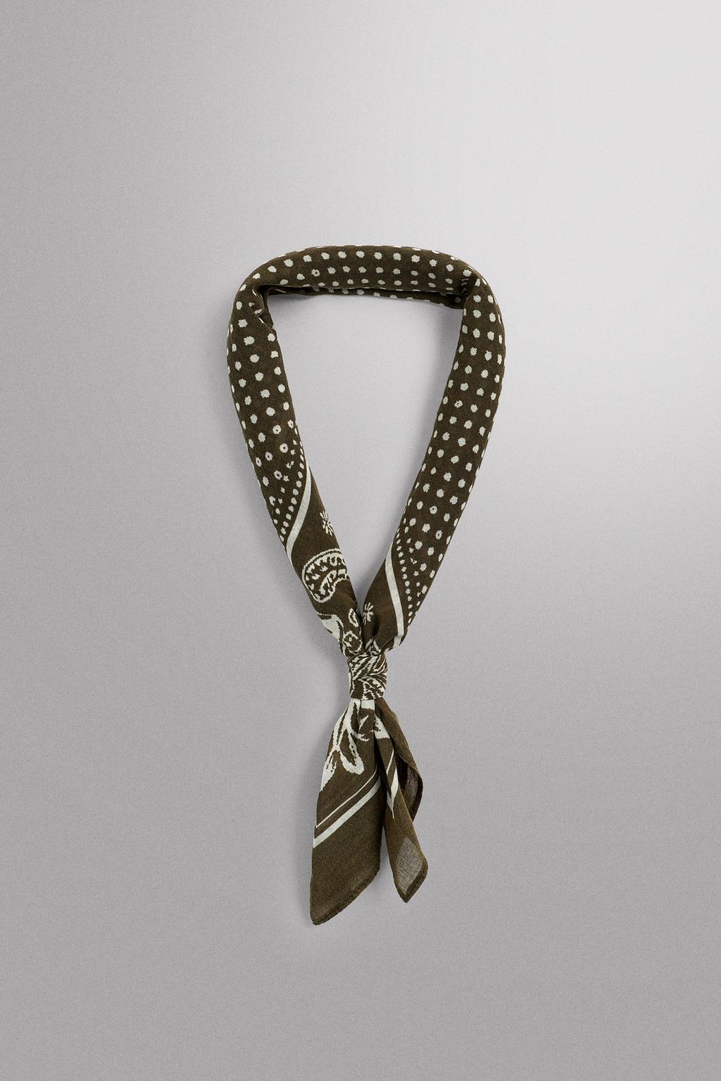 БАНДАНА С ГЕОМЕТРИЧЕСКИМ ПРИНТОМ