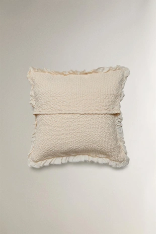 Детский чехол подушки с текстурой вафли и оборками- Заказать в России
