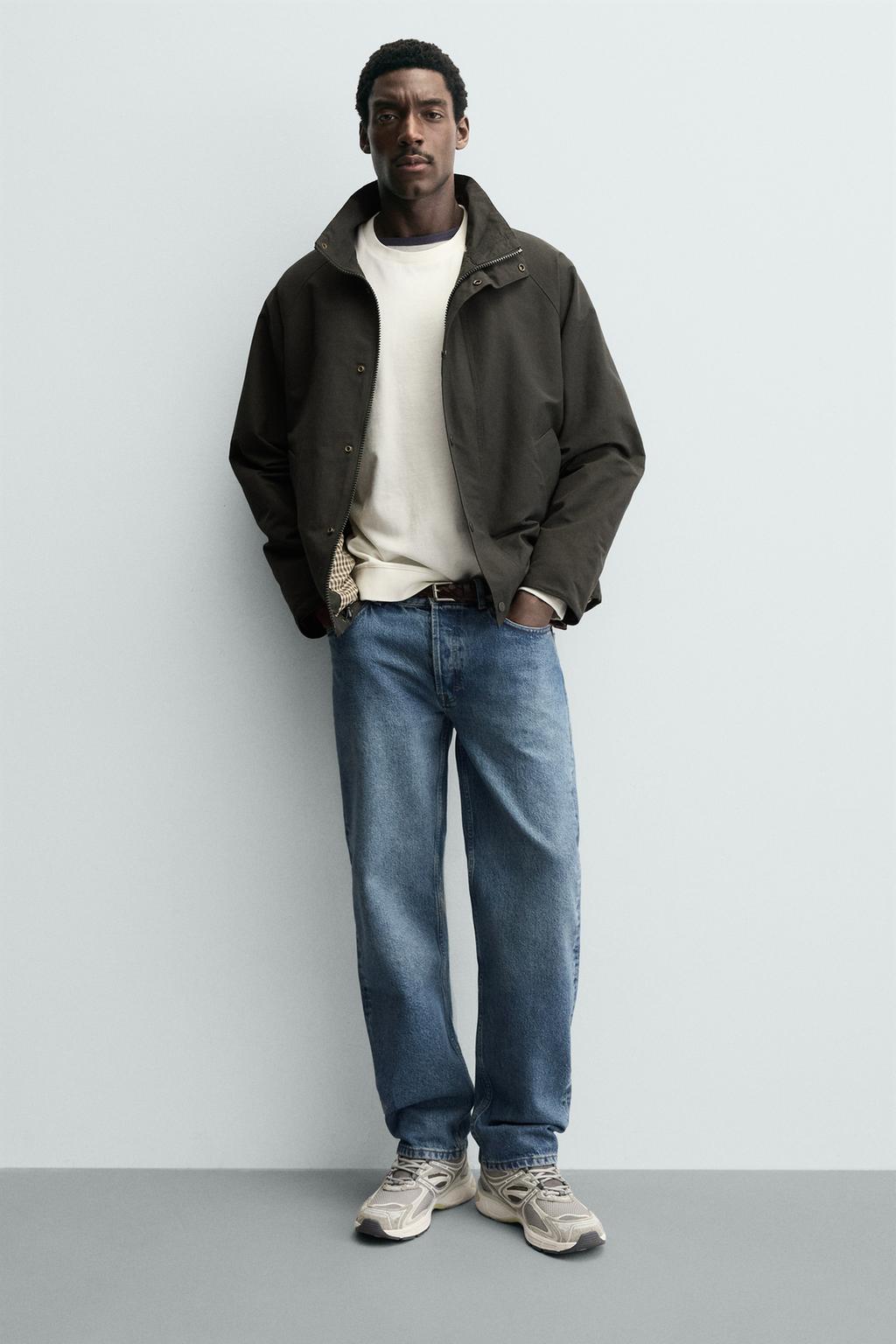 КРОССОВКИ НА ОБЪЕМНОЙ ПОДОШВЕ