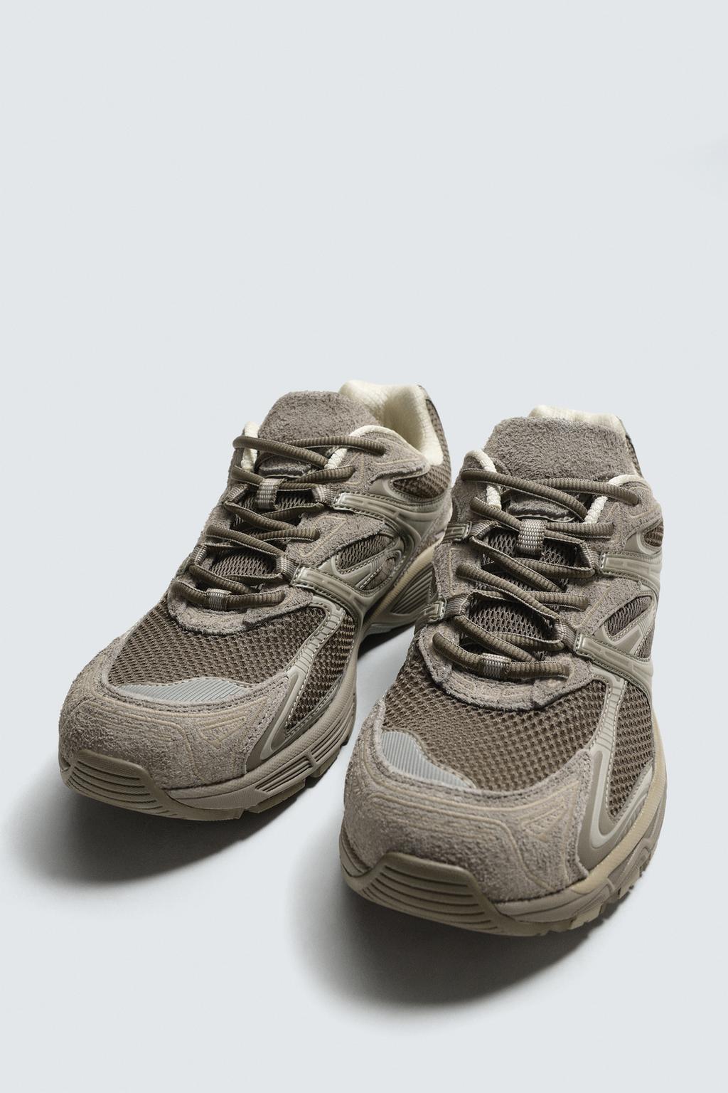 КРОССОВКИ НА ОБЪЕМНОЙ ПОДОШВЕ