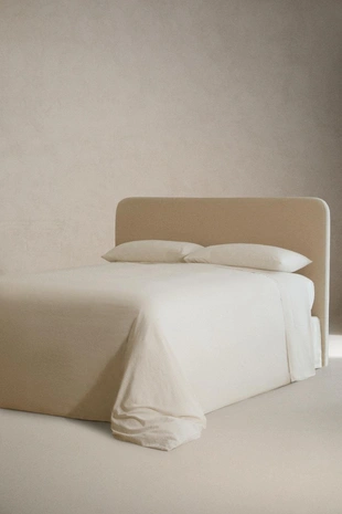 Декоративное покрывало из атласа (300 нитей)- Заказать в России