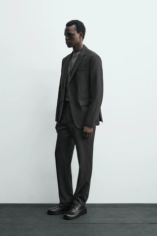 Блейзер в тонкую полоску- Заказать в России