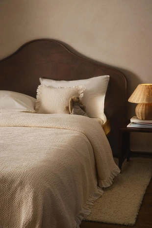 Детский мини покрывало с рельефным узором вафельной ткани и оборкой- Заказать в России