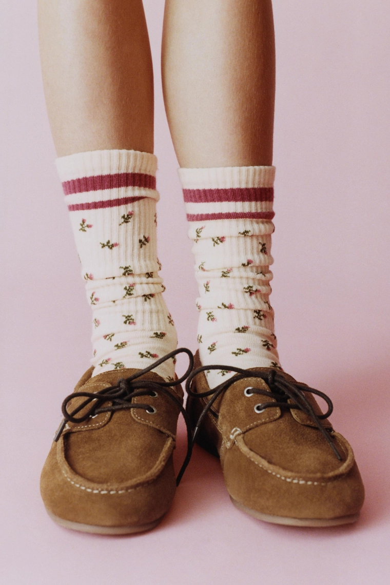 Мокасины из кожи с лодочной подошвой