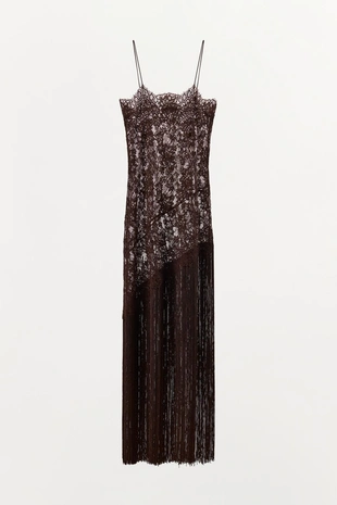 Платье на бретелях с кружевом и бахромой- Заказать в России