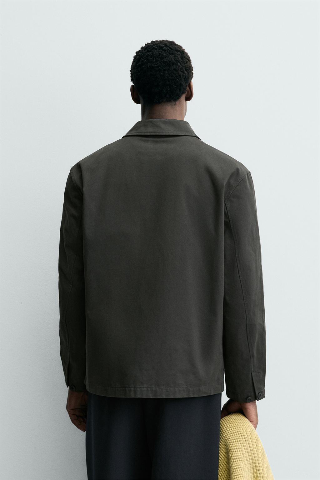 КУРТКА-РУБАШКА КЛАССИЧЕСКОГО КРОЯ С КАРМАНАМИ