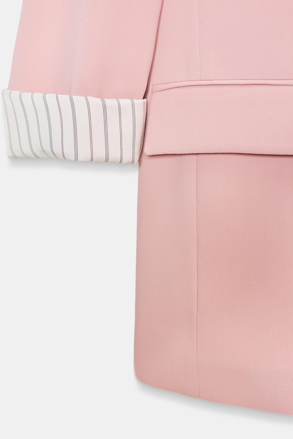 БЛЕЙЗЕР С РУКАВАМИ 3/4 И ПРИНТОВАННЫМИ МАНЖЕТАМИ