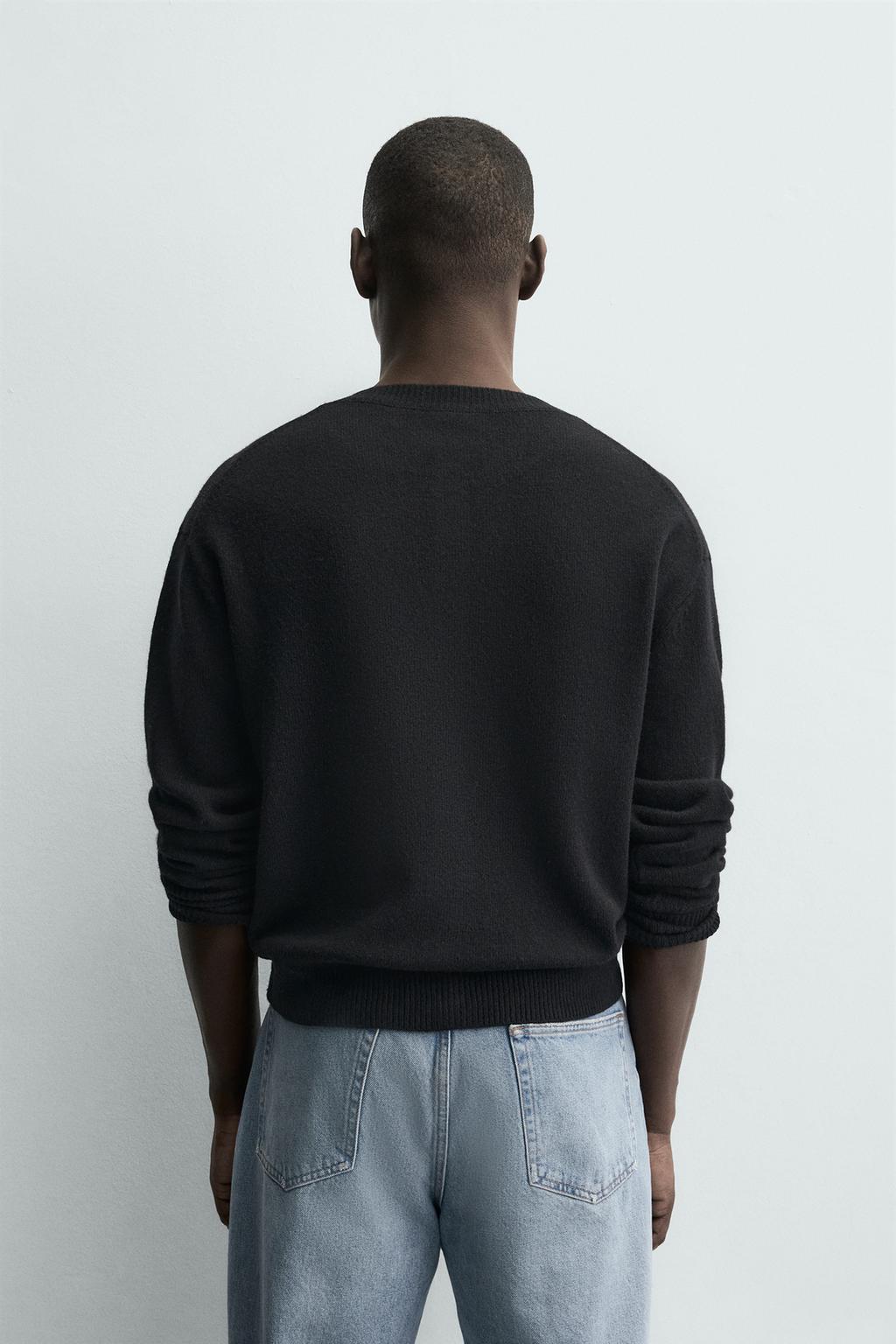 КАРДИГАН С НАШИВКОЙ В ВИДЕ ИГРАЛЬНЫХ КОСТЕЙ И СЕРДЕЦ