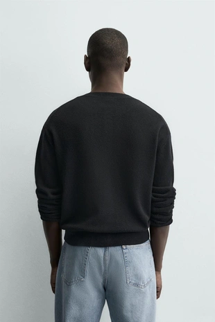 Кардиган с нашивкой в виде игральных костей и сердец- Заказать в России