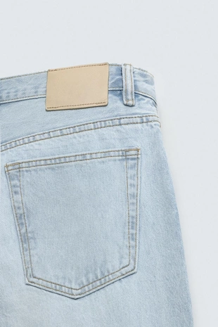 Джинсы STRAIGHT FIT- Заказать в России