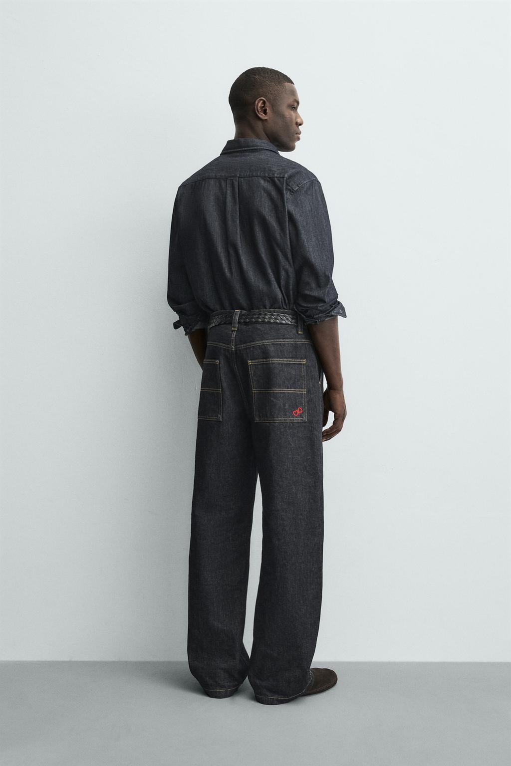 ДЖИНСЫ ЧИНОС С ВЫШИВКОЙ В ВИДЕ СЕРДЕЦ