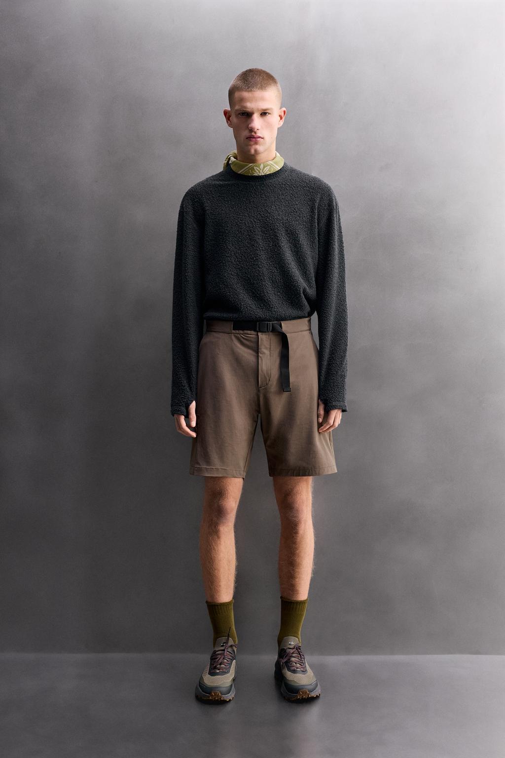 ШОРТЫ-КАРГО ИЗ ВЫСОКОТЕХНОЛОГИЧНОЙ ТКАНИ