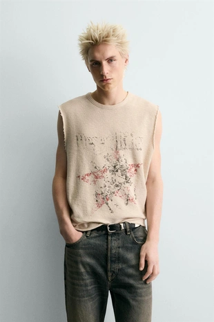 Трикотажная майка с контрастным принтом- Заказать в России