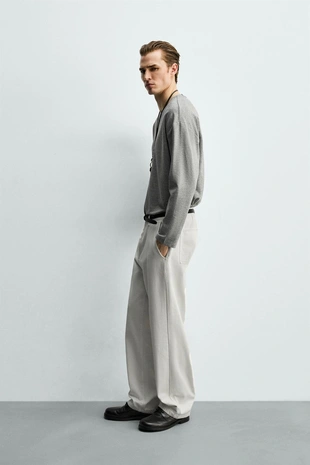 Футболка с двойной контрастной отделкой