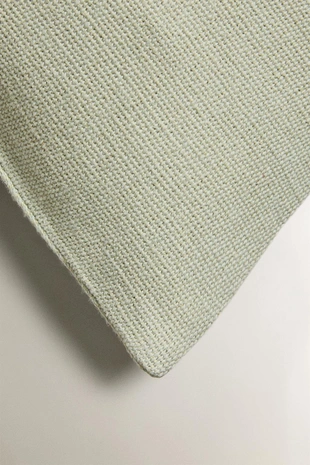 Купить Zara Чехол для подушки в палитре рыбьей кости