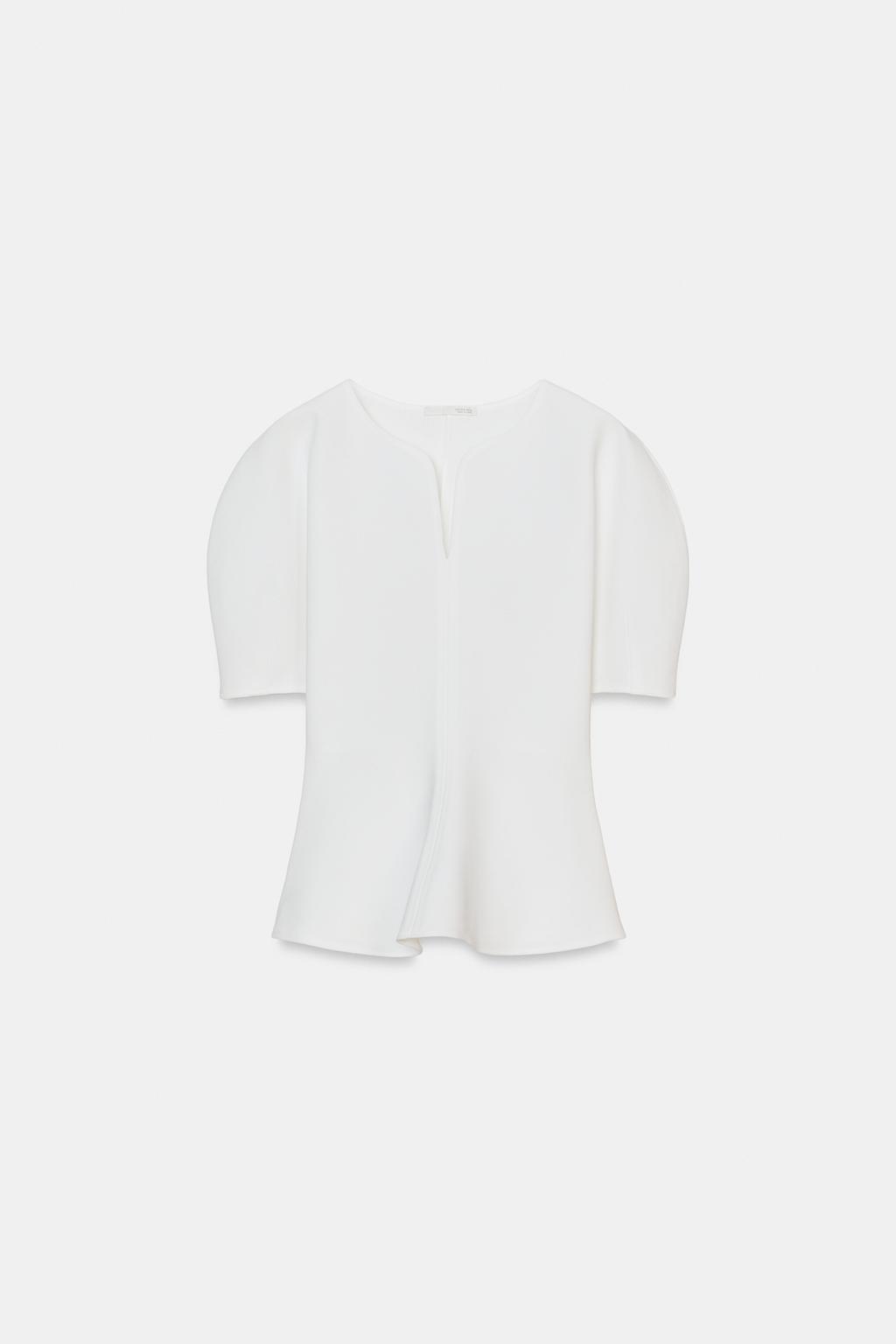 МЯГКАЯ ФУТБОЛКА С БАСКОЙ