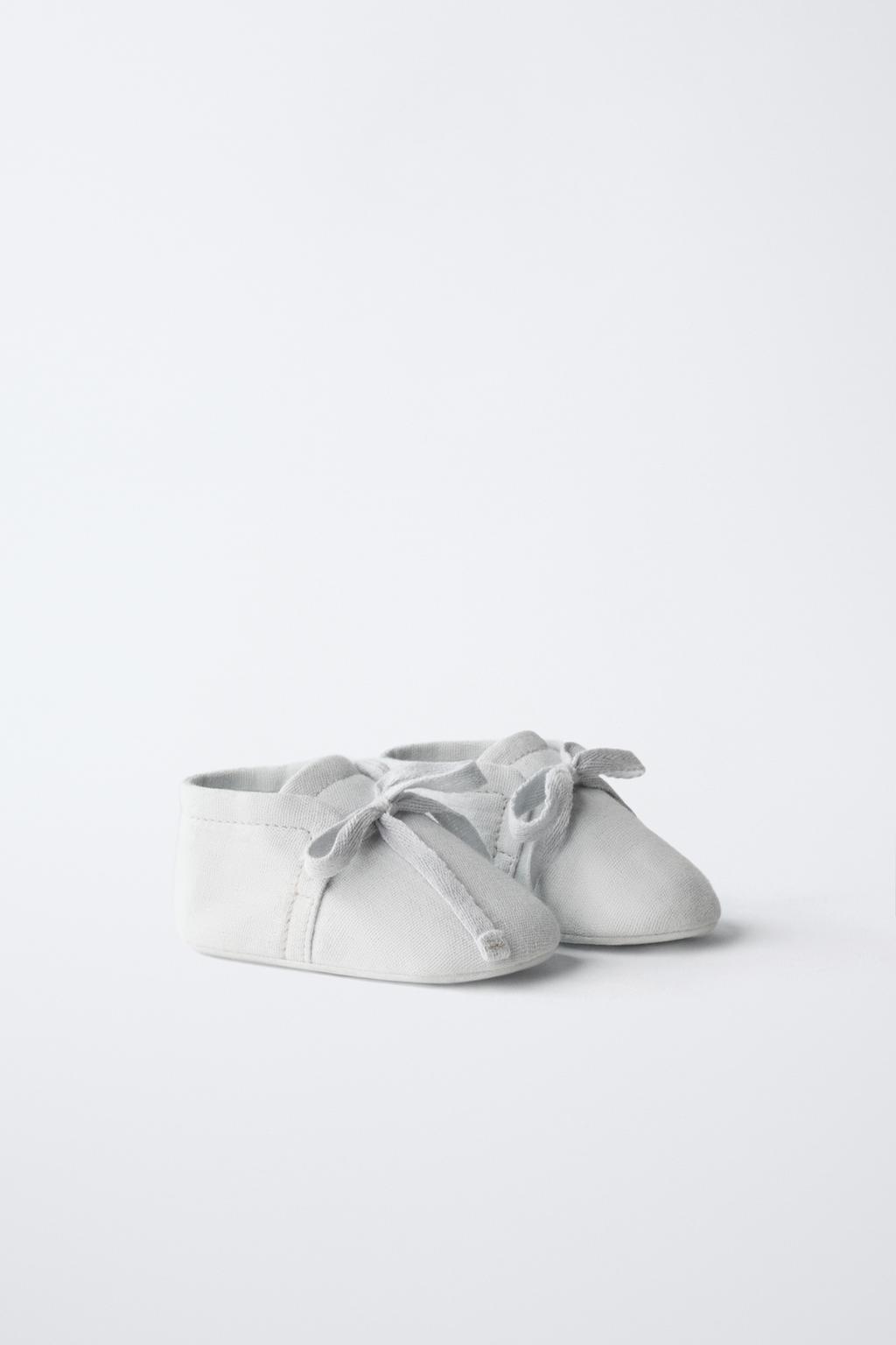 Ботинки на бантовой шнуровке