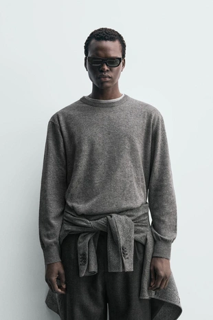 Свитер из смесовой шерсти