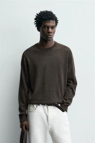 Шерстяной свитер классического кроя- Заказать в России