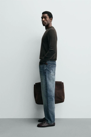 Свитер из 100% шерсти с V-образным вырезом- Заказать в России