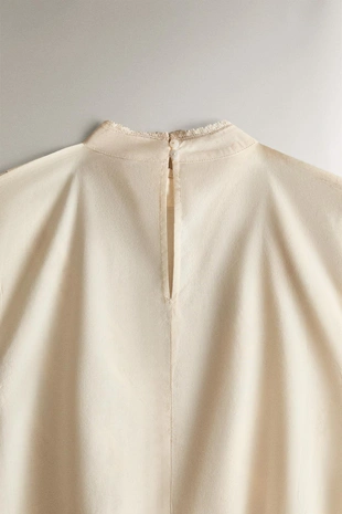 Ночная сорочка с кружевными деталями- Заказать в России