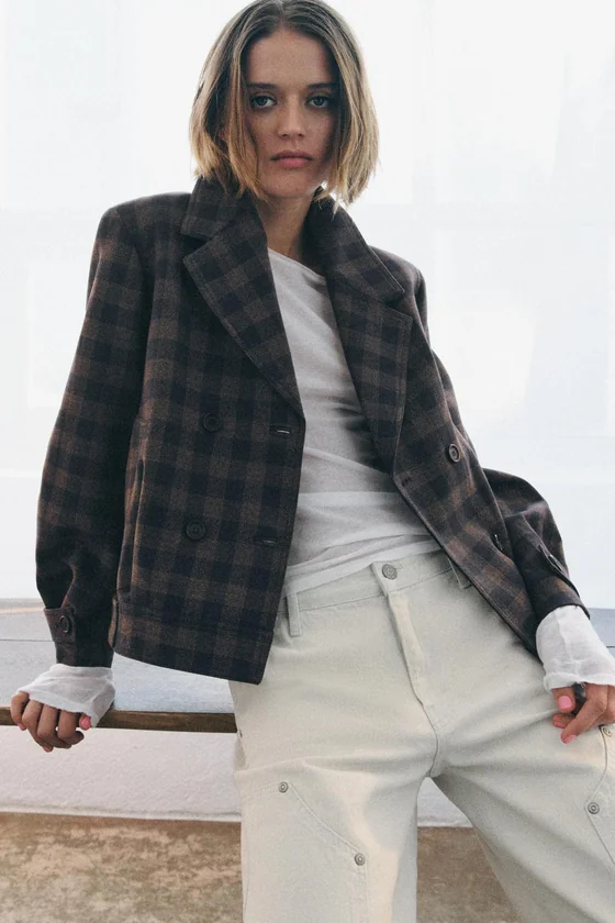 КУРТКА В КЛЕТКУ С ЗАПАХОМ — коллекция Zara «ZW»