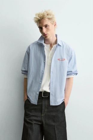 Рубашка в полоску с текстовым принтом- Заказать в России