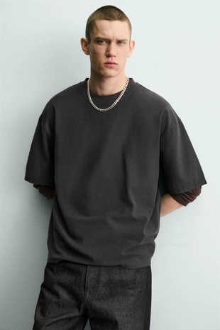 Базовая футболка из рельефной ткани- Заказать в России