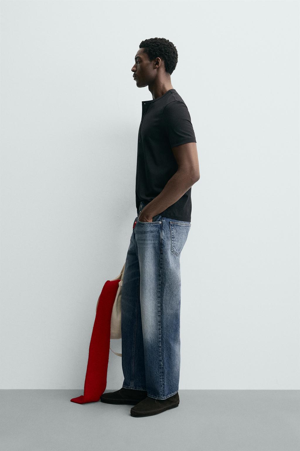 ФУТБОЛКА С ВОРОТНИКОМ НА ПУГОВИЦАХ