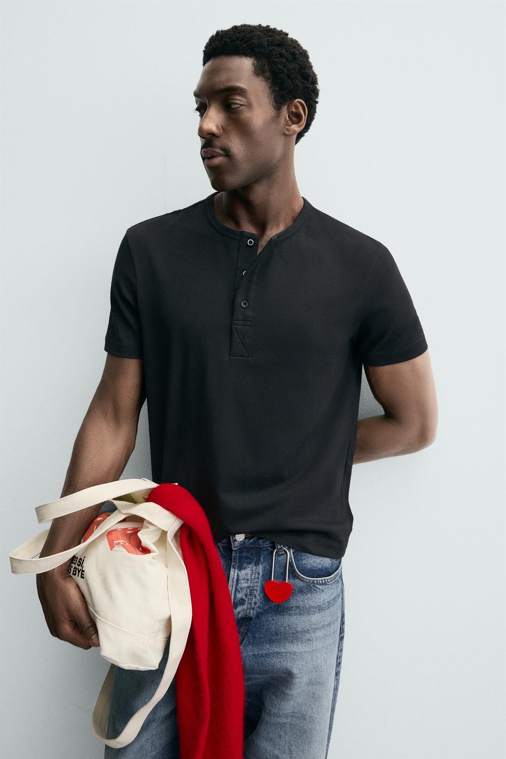 ФУТБОЛКА С ВОРОТНИКОМ НА ПУГОВИЦАХ