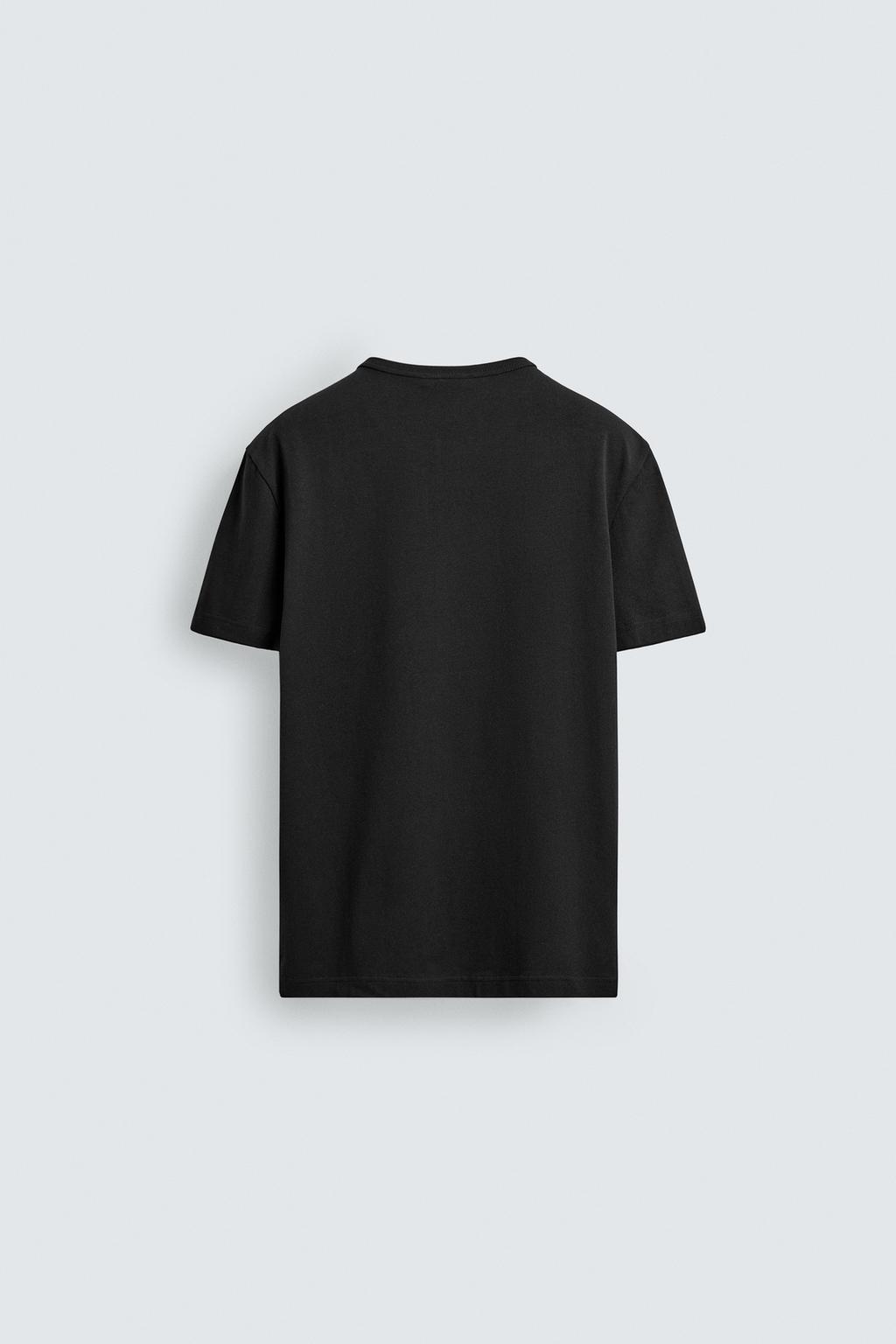 ФУТБОЛКА С ВОРОТНИКОМ НА ПУГОВИЦАХ