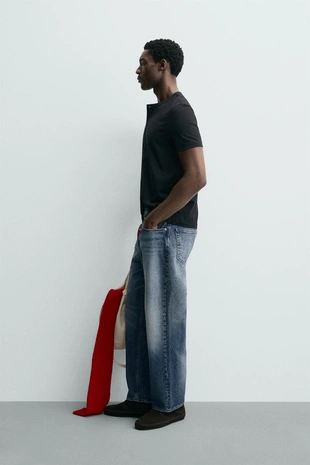 Футболка с воротником на пуговицах- Заказать в России