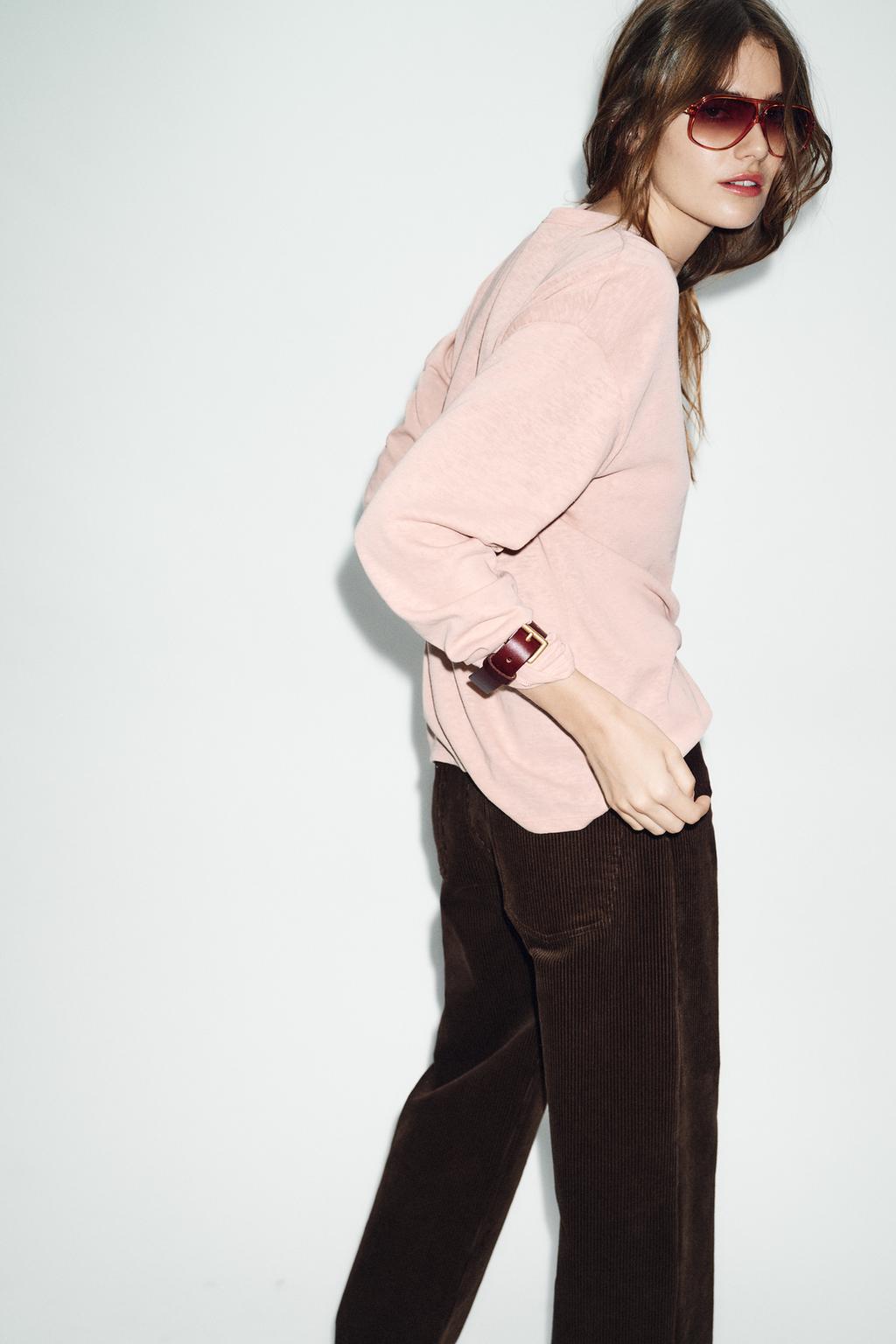 ФУТБОЛКА В СТИЛЕ РУСТИК С ДЛИННЫМИ РУКАВАМИ