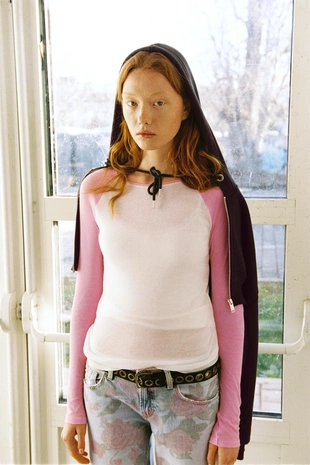 Футболка SUPIMA® с контрастными рукавами- Заказать в России