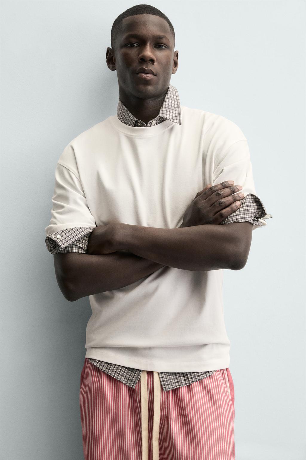 ФУТБОЛКА С ПРИНТОМ В ВИДЕ КУБИКОВ