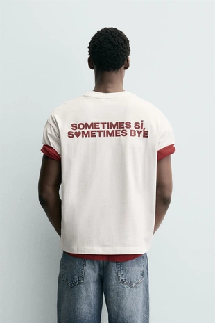 Футболка с карманом и надписью- Заказать в России