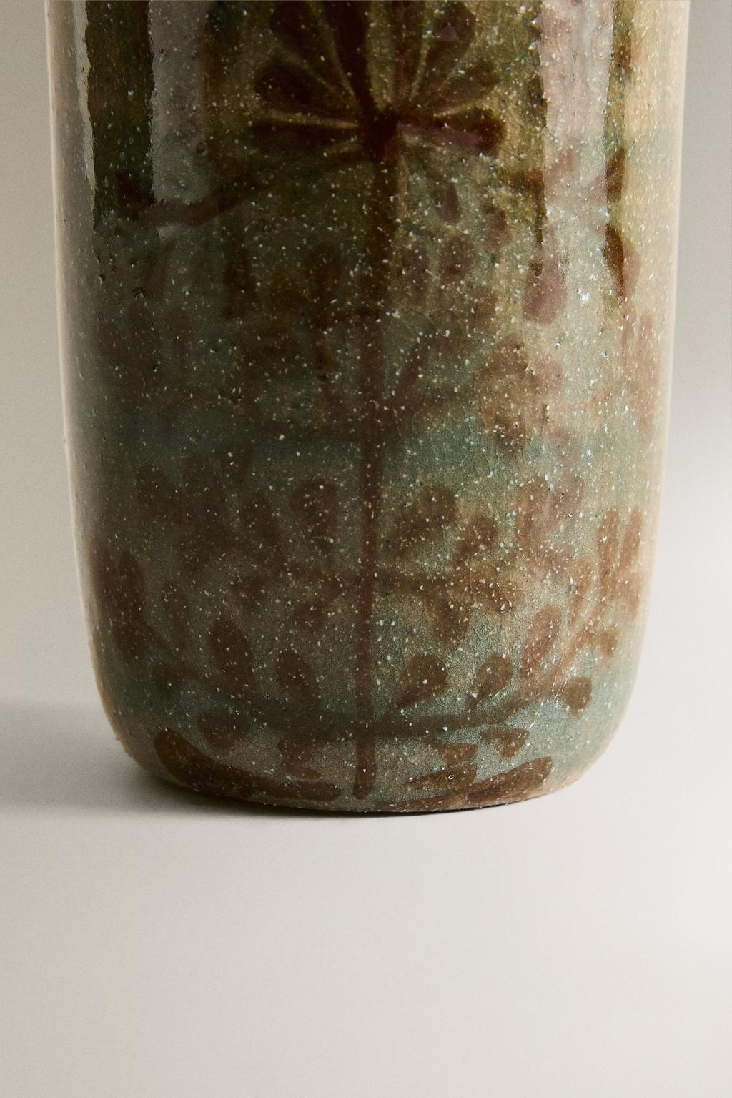 Цветочный керамический держатель для зубных щеток