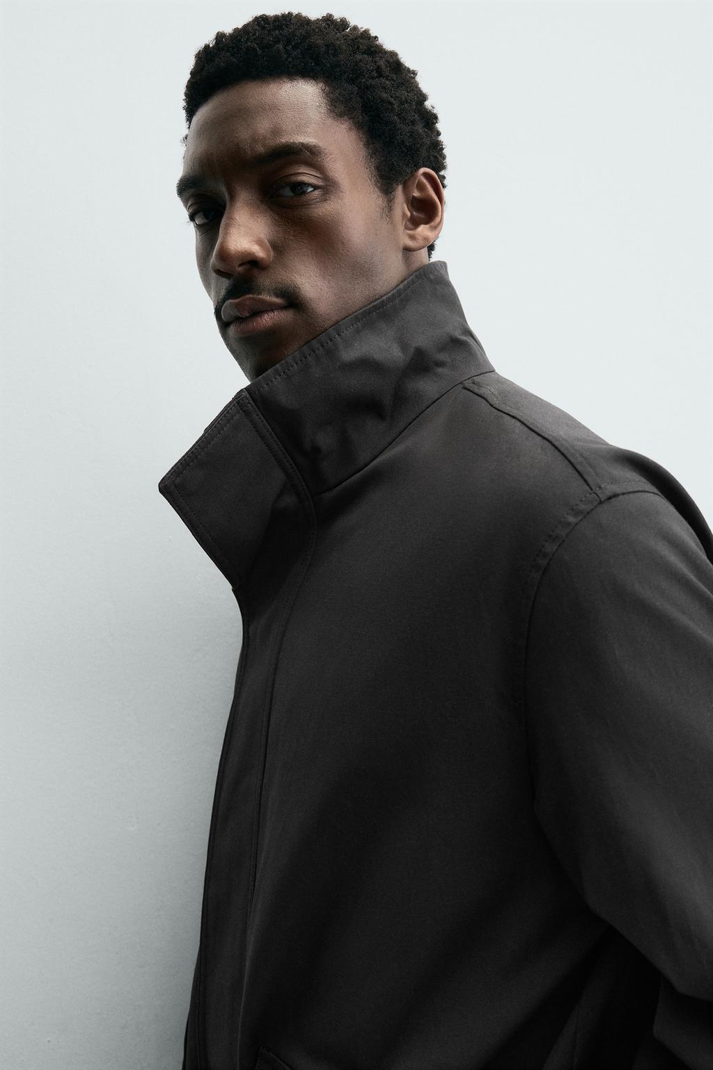 ТРЕНЧ С ВОЩЕНЫМ ПОКРЫТИЕМ