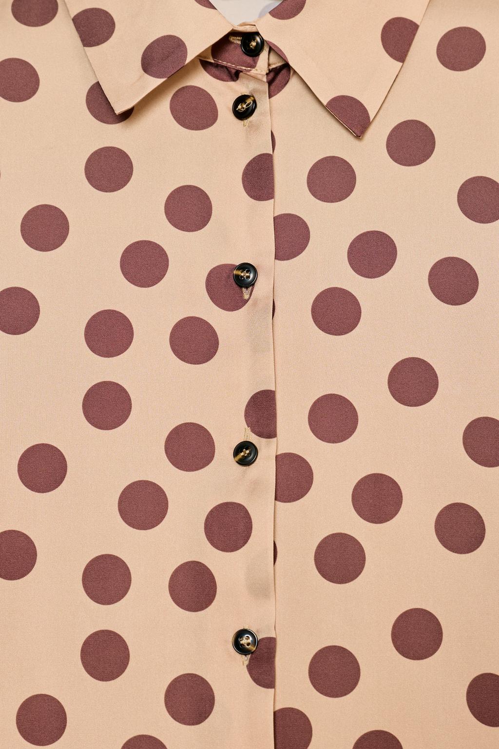 АТЛАСНАЯ РУБАШКА В ГОРОШЕК