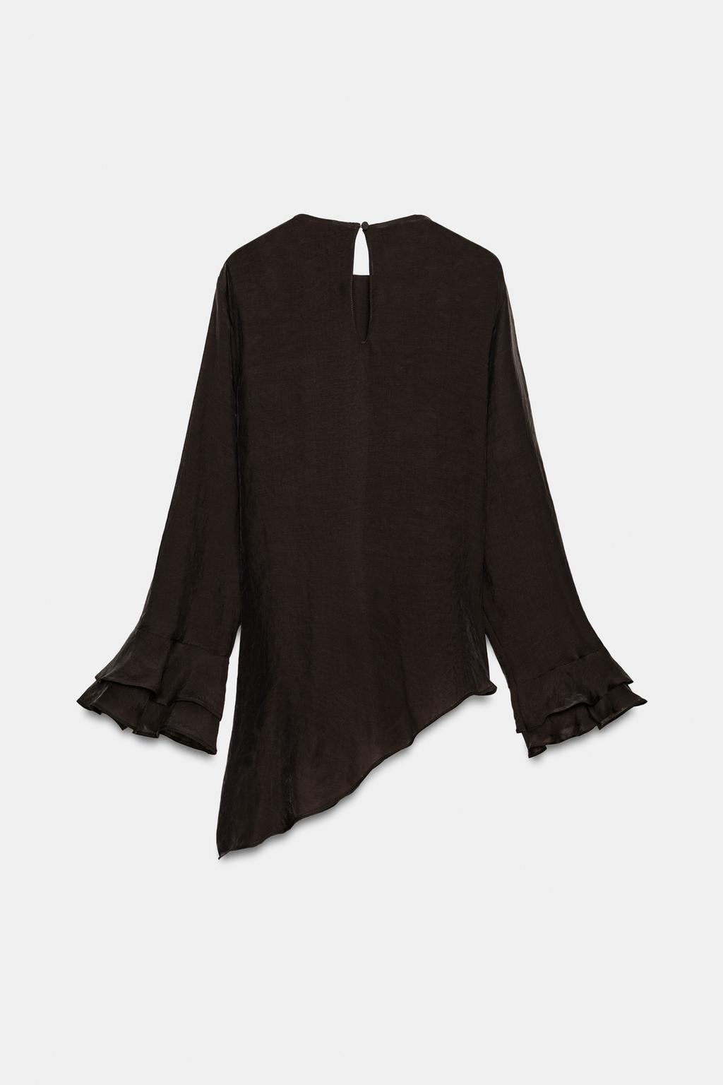 АСИММЕТРИЧНЫЙ ТОП С ВОЛАНАМИ